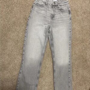 Zara Jeans Blue Straight Leg Light Wash Pockets Women’s Size 4, Raw edge legs